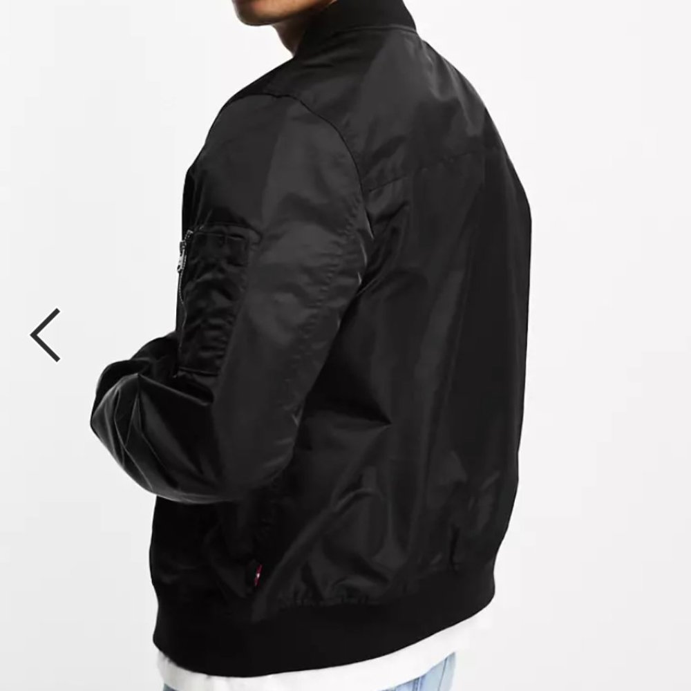 Levi's Men's Flight Satin Bomber Jacket | M